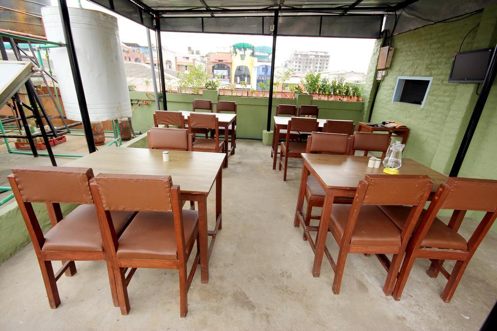 hotel Backpackers inn Kathmandu Buitenkant foto